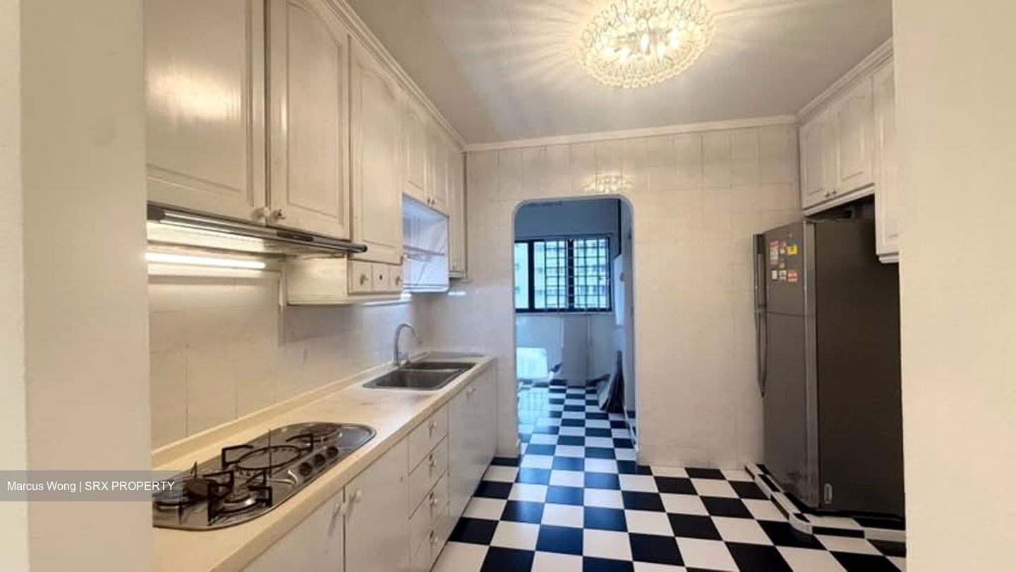 Blk 571 Hougang Street 51 (Hougang), HDB 5 Rooms #575739641